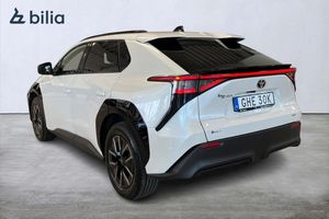 Toyota bZ4X bild 2