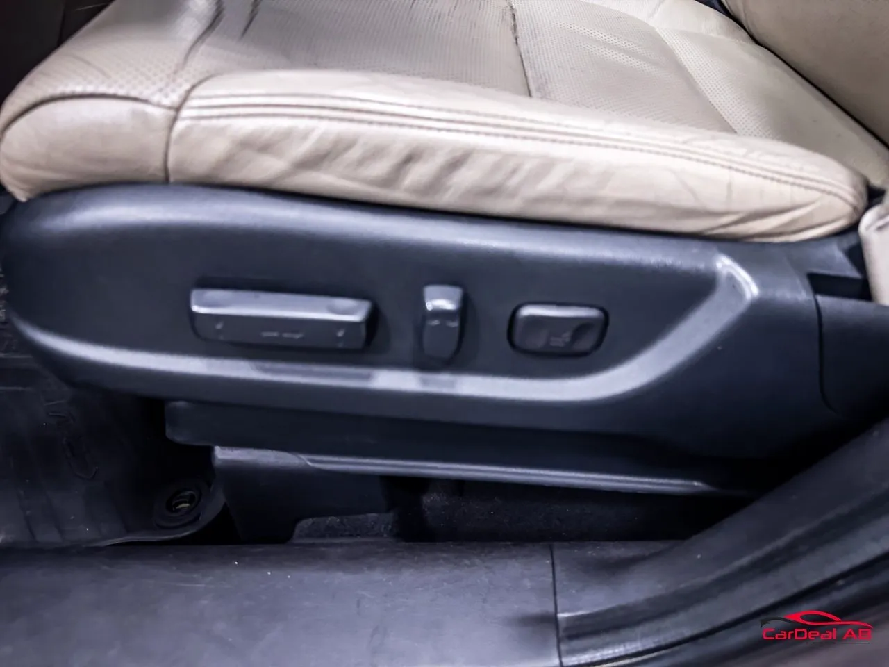 Vehicle image 31