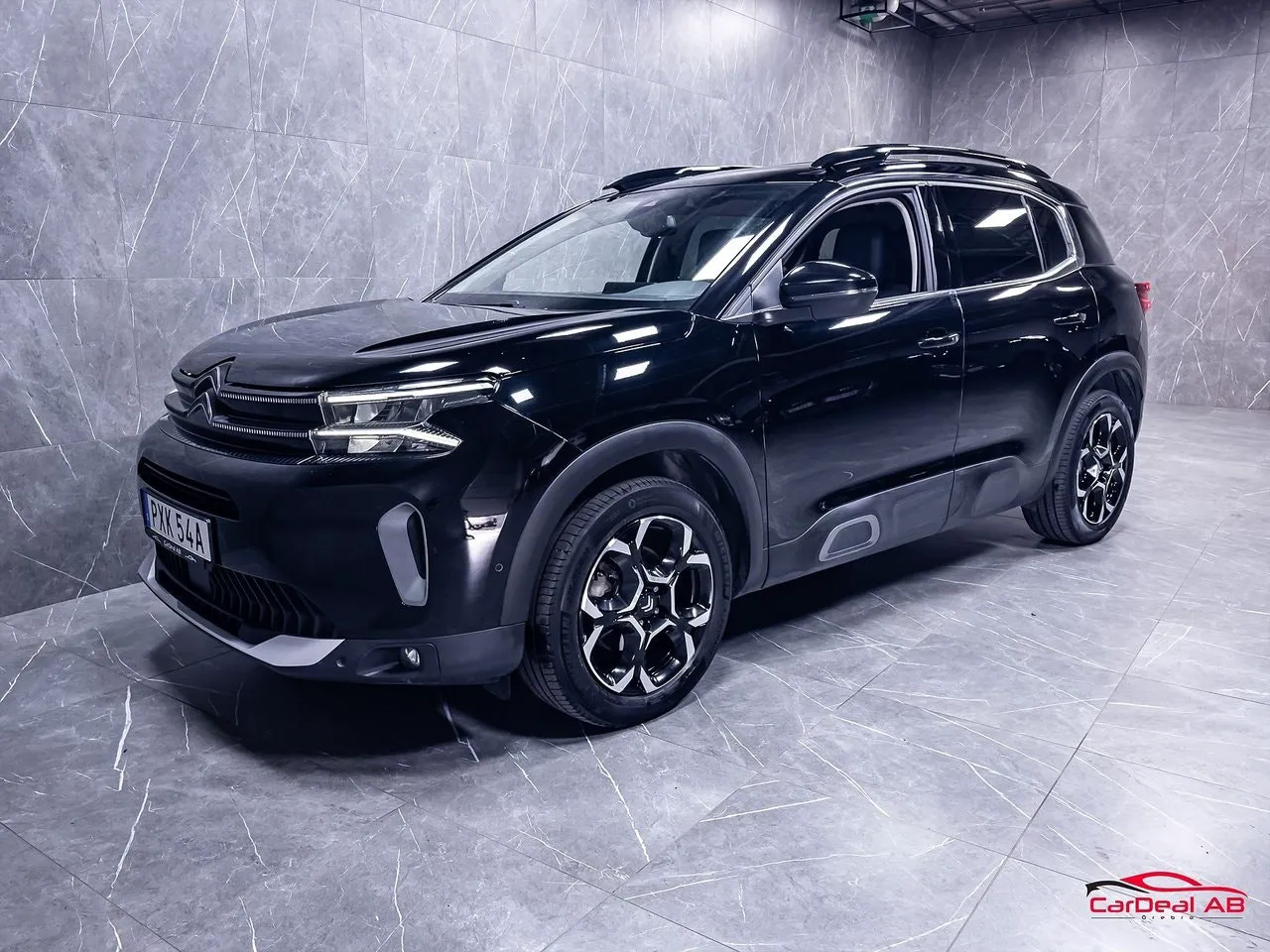 Vehicle image 2