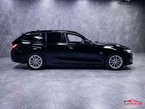 BMW 330 bild 8