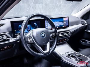BMW 330 bild 12