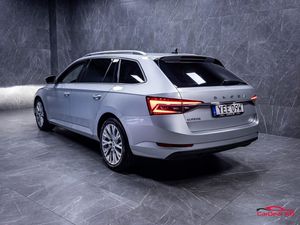 Skoda Superb bild 5