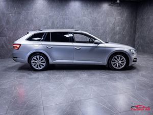 Skoda Superb bild 8