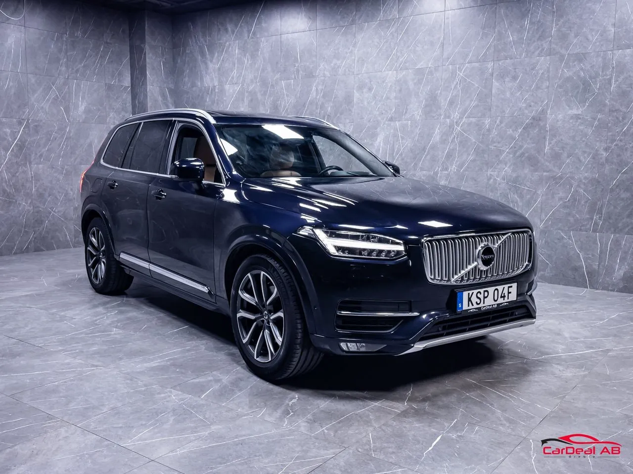 Vehicle image 8