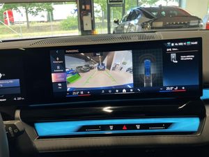 BMW i5 bild 10