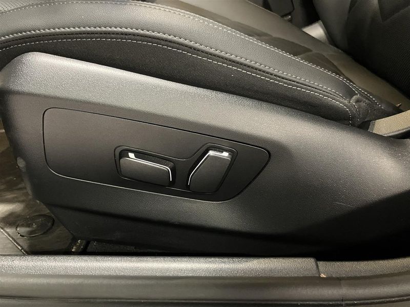 BMW i5 bild 7