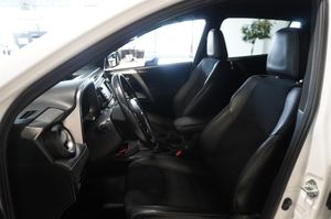 Toyota RAV4 bild 4