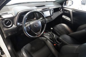 Toyota RAV4 bild 9