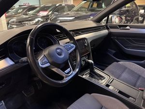 Volkswagen Passat bild 17