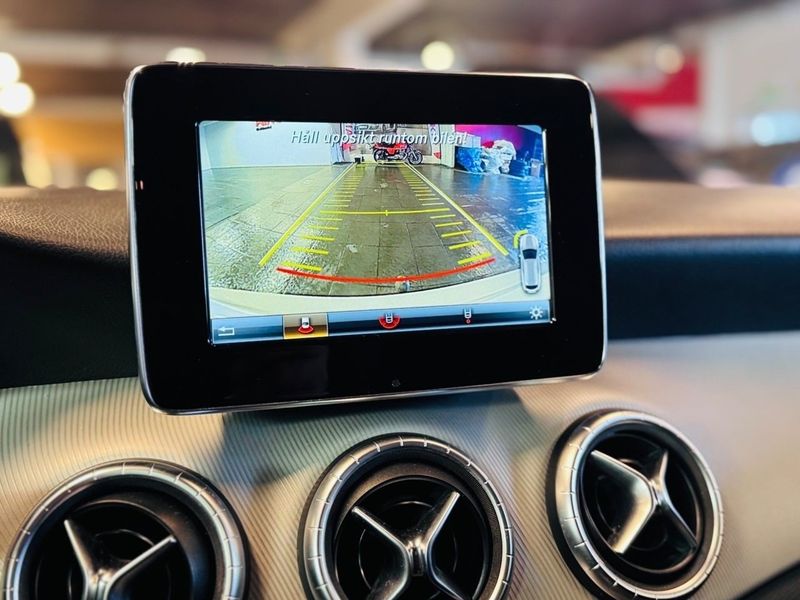 Mercedes CLA220 bild 14