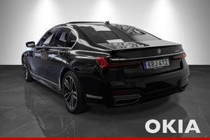 BMW 745 bild 8