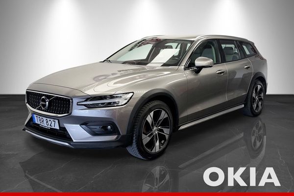 Volvo V60 Cross Country D4 AWD Dragkrok P-Värmare Fullservad Momentum - 2019
