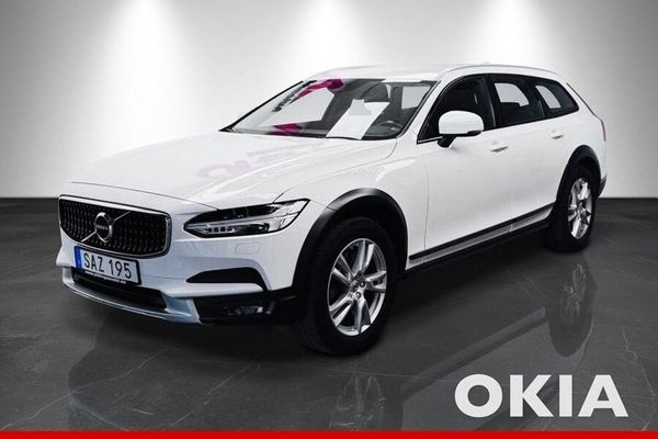 Volvo V90 Cross Country D4 AWD Geartronic Momentum, Plus B-kamera - 2018