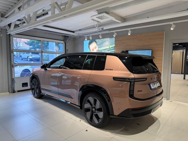 Skoda Peaq SPORTLINE 90X 4X4 7-SITS - PROVKÖR NU BILIA NACKA! - 2027