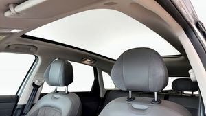 MG S6 EV bild 13