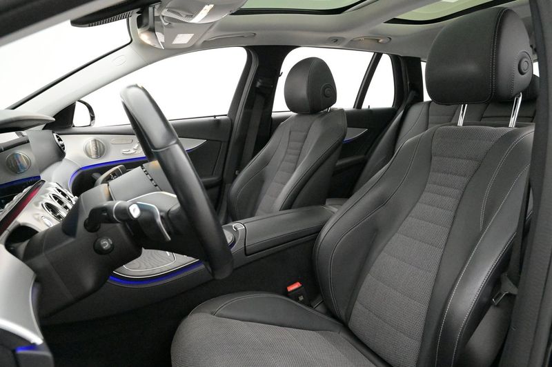 Mercedes E300 bild 11