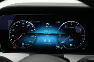 Mercedes E300 bild 9