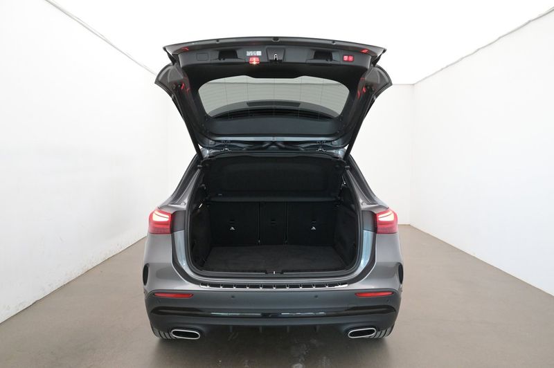 Mercedes GLA250 bild 20