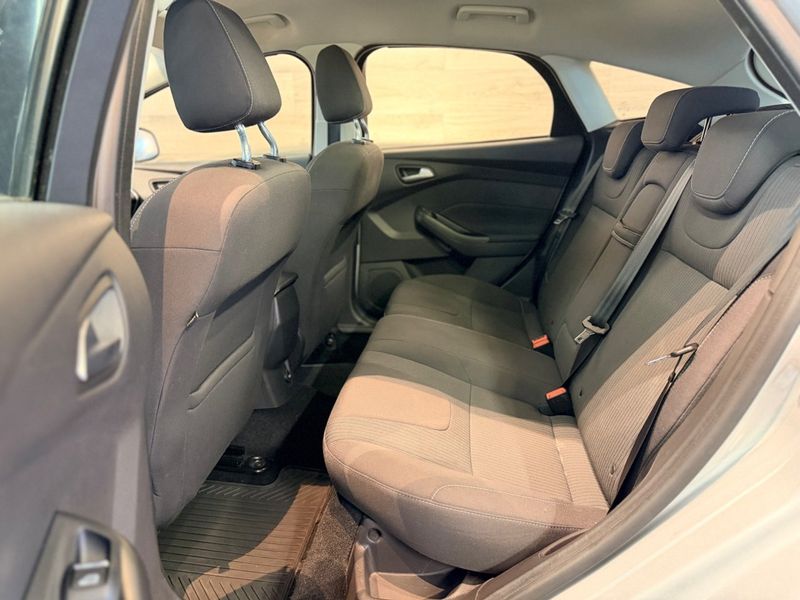 Ford Focus bild 9