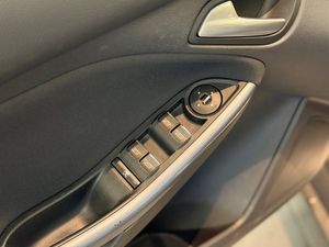 Ford Focus bild 10