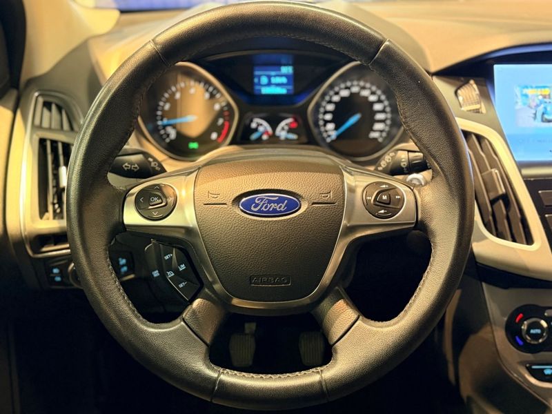 Ford Focus bild 13