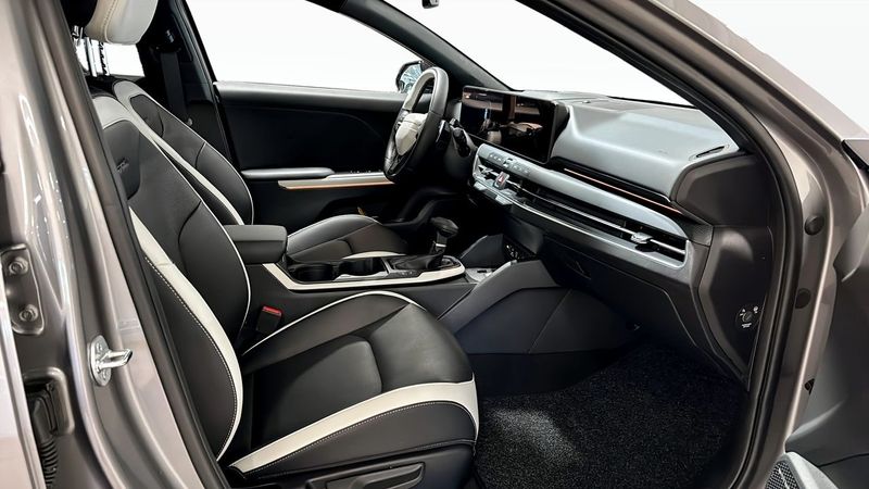 Kia K4 bild 3