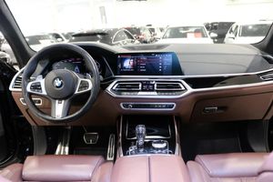 BMW X7 bild 18
