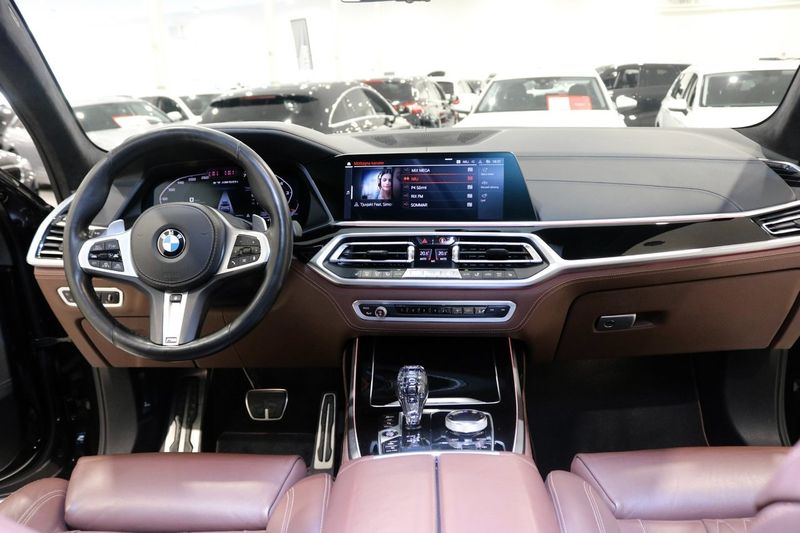 BMW X7 bild 18