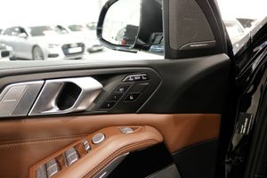 BMW X7 bild 33