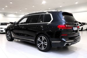 BMW X7 bild 8
