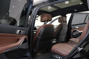 BMW X7 bild 22