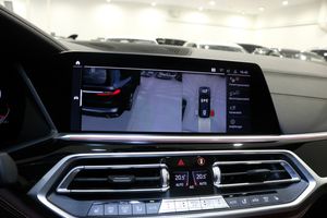 BMW X7 bild 30
