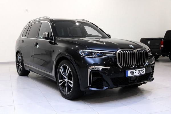 BMW X7 M50i xDrive M-Sport / Softclose / Värmare / Individual - 2019