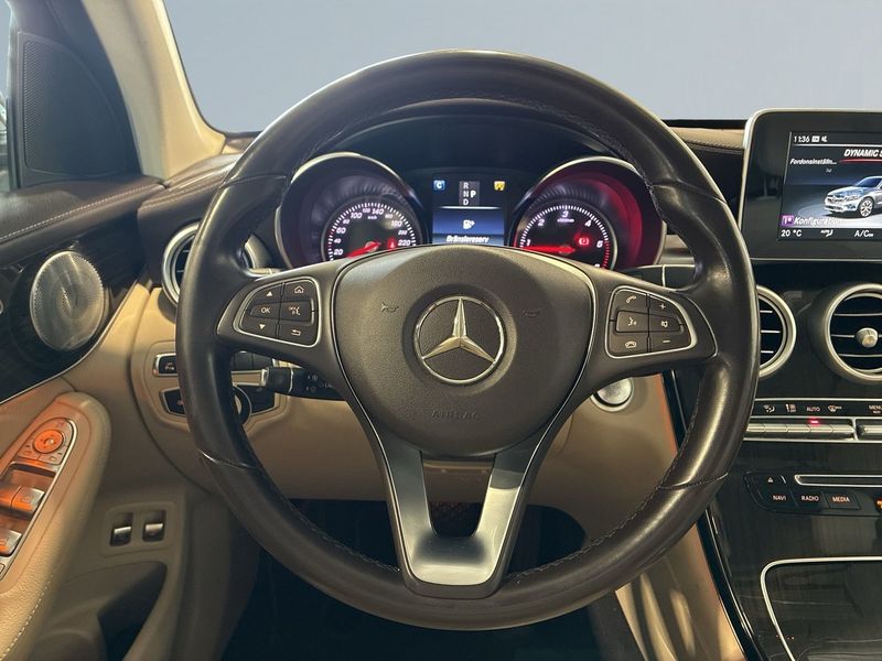 Mercedes GLC250 bild 15