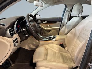 Mercedes GLC250 bild 7