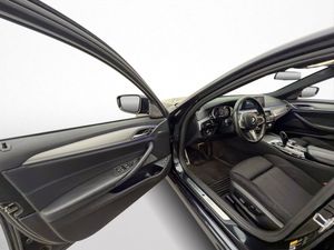 BMW 530 bild 14