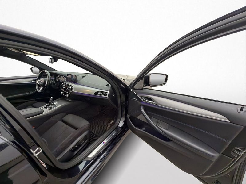 BMW 530 bild 10