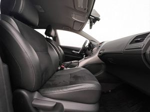 Toyota Auris bild 21