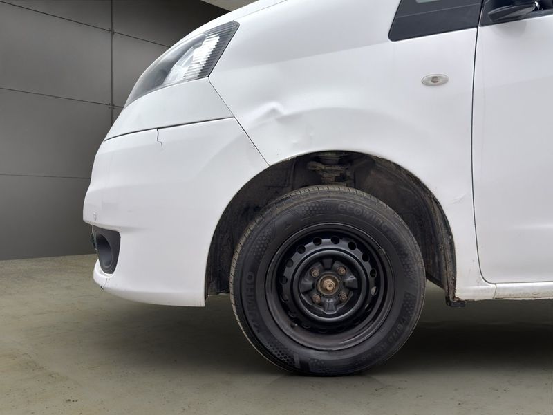 Nissan NV200 bild 24