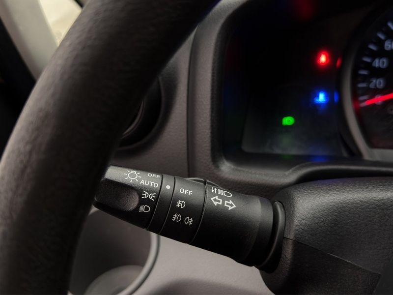 Nissan NV200 bild 15