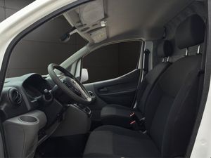 Nissan NV200 bild 14