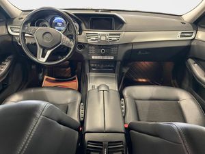 Mercedes E220 bild 10
