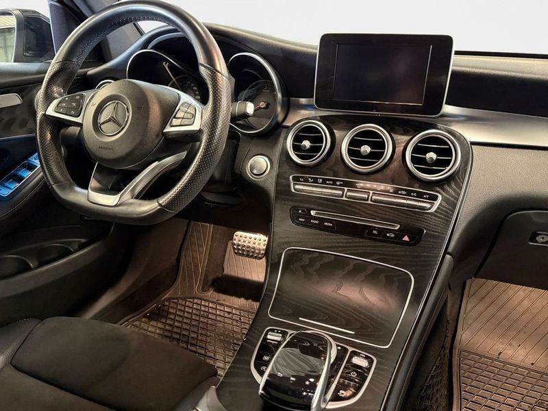 Mercedes GLC220 bild 9