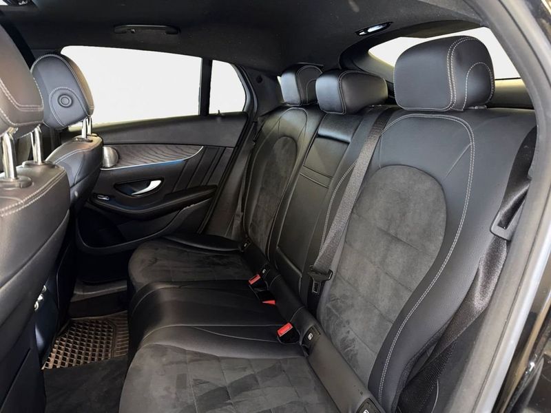 Mercedes GLC220 bild 12
