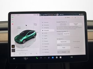 Tesla Model Y bild 20
