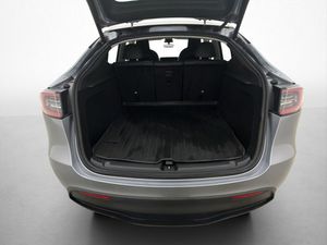 Tesla Model Y bild 9