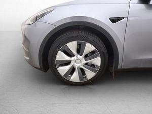 Tesla Model Y bild 30