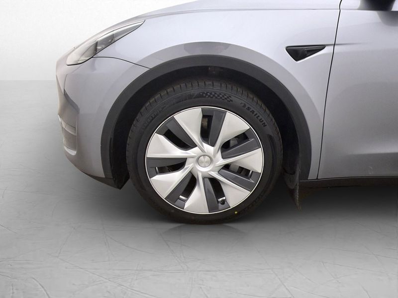 Tesla Model Y bild 30