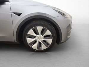 Tesla Model Y bild 29