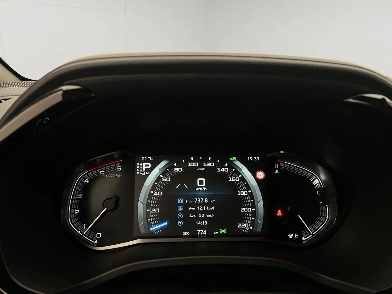 Vehicle image 20